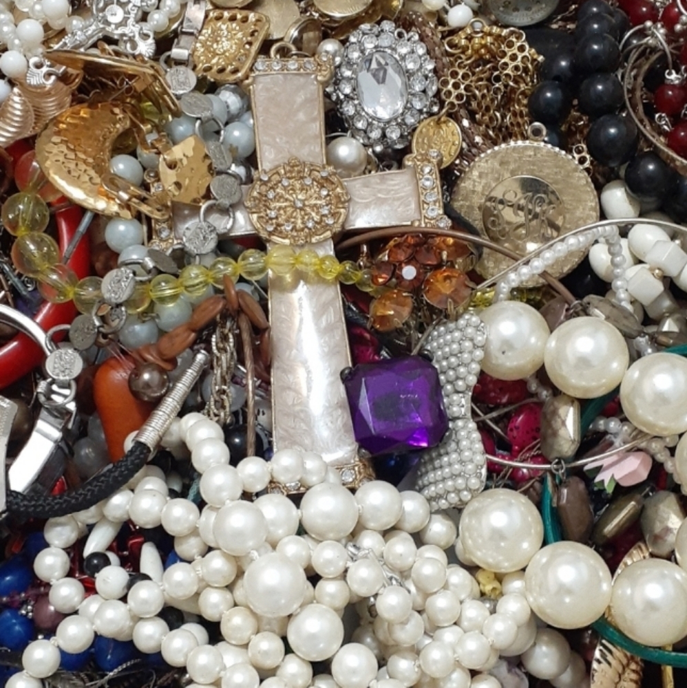 Crafters "Mystery Box" Broken Unsorted Jewelry